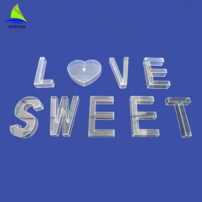 Wyczyść akrylowe pudełko z motywem kwiatowym Dostosowana grubość z napisem &quot;Love Sweet&quot;
