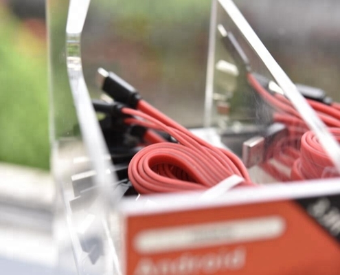 Akrylowy stojak na telefon komórkowy do kabli USB Crystal Crystal