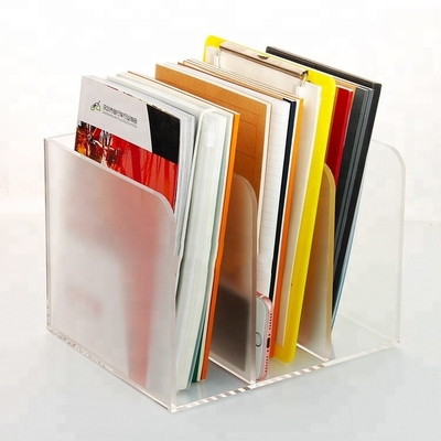 Pleksiowe akrylowe etui na broszury OEM Design Akrylowe etui książkowe Sitodruk