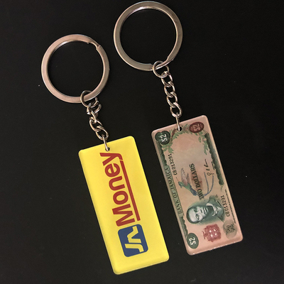 Modne drukowane niestandardowe akrylowe breloki do prezentów reklamowych łatwe do czyszczenia